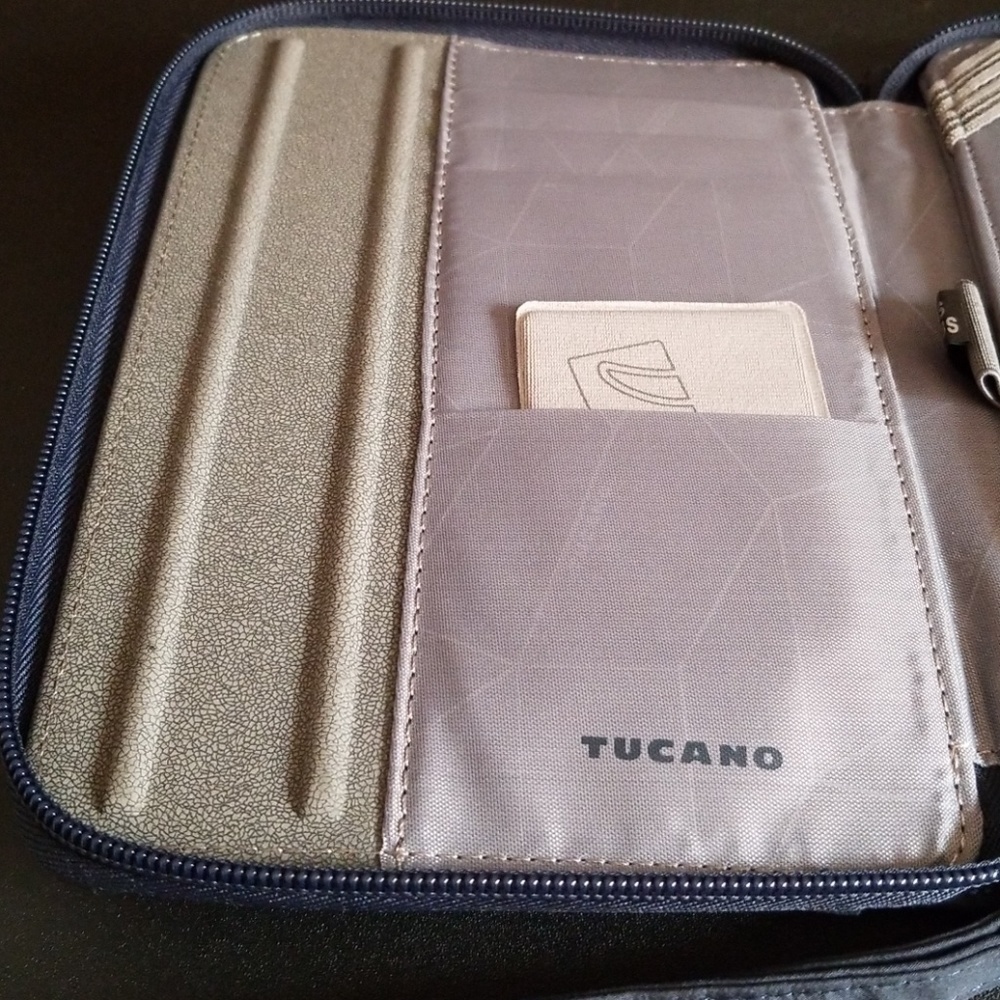 Tablet/E-Reader Case - image 5